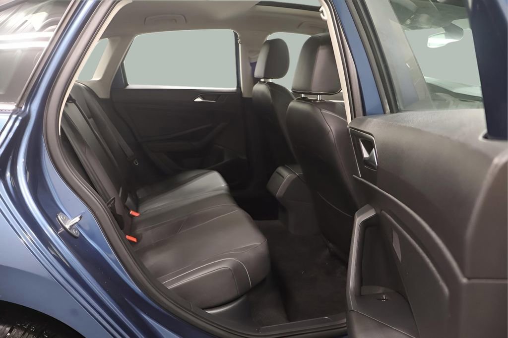 Used 2020 Volkswagen Jetta SE image 22