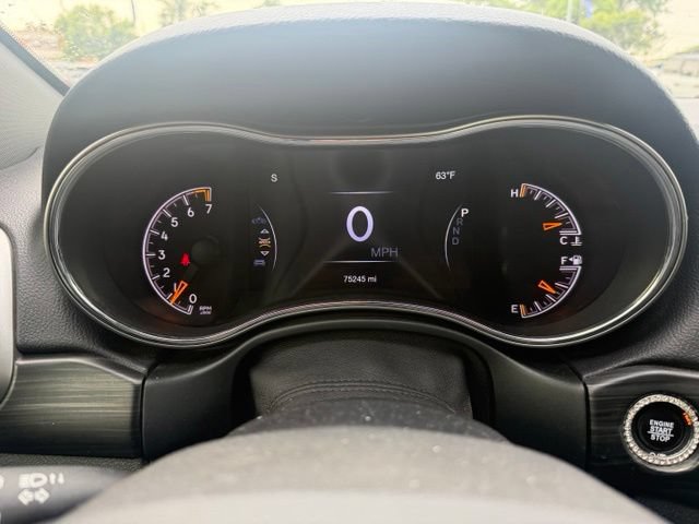 Used 2021 Jeep Grand Cherokee Laredo X AWD/4WD image 17