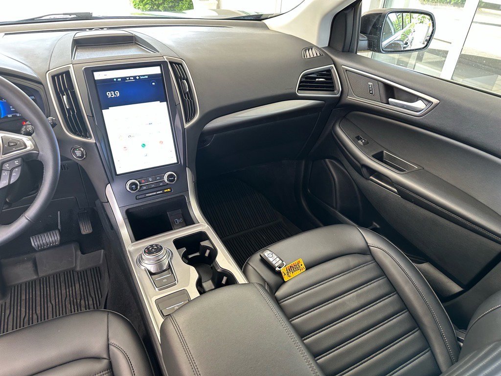 Certified 2023 Ford Edge SEL w/ Convenience Package image 30
