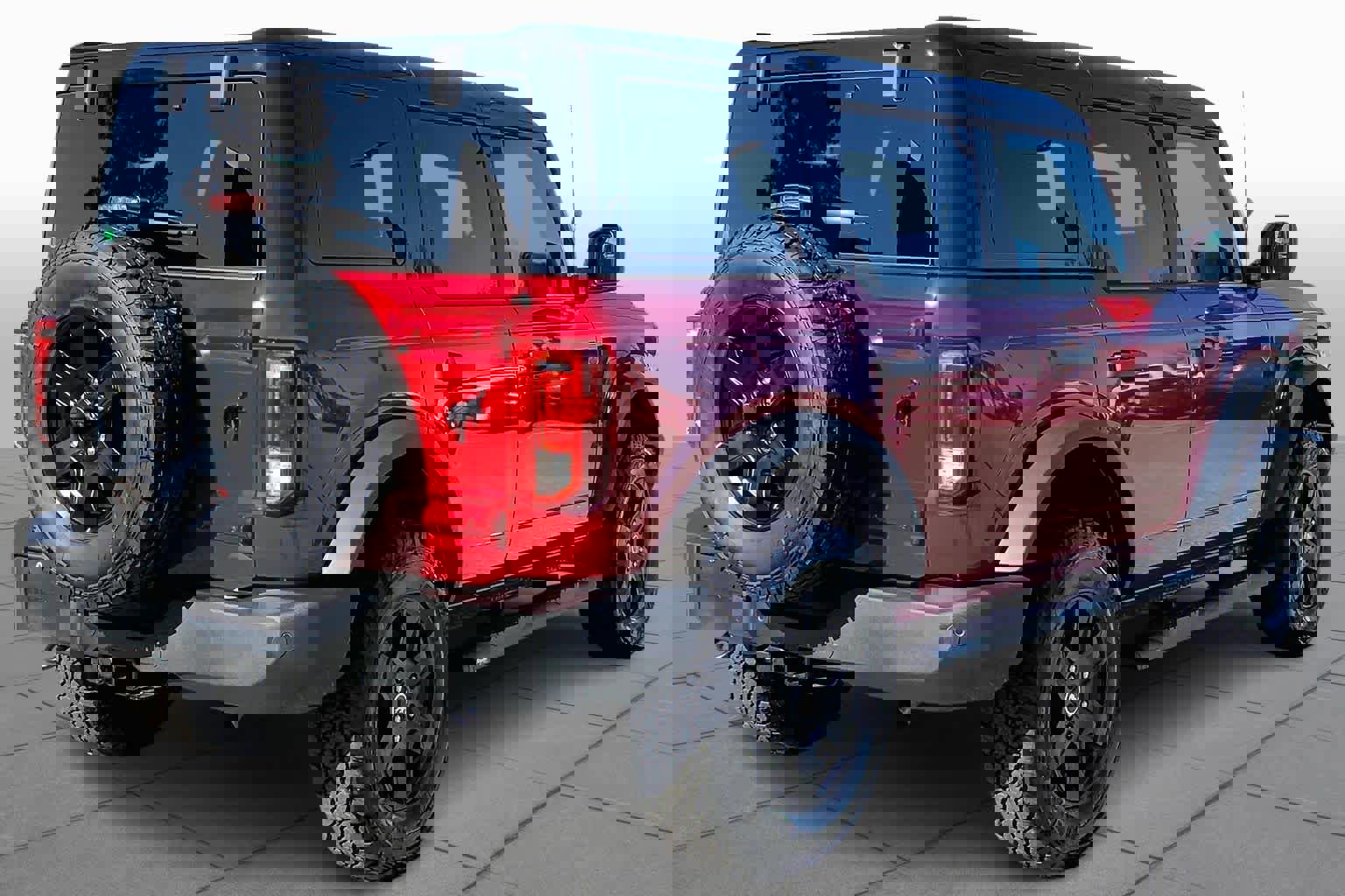 Certified 2025 Ford Bronco Big Bend image 3