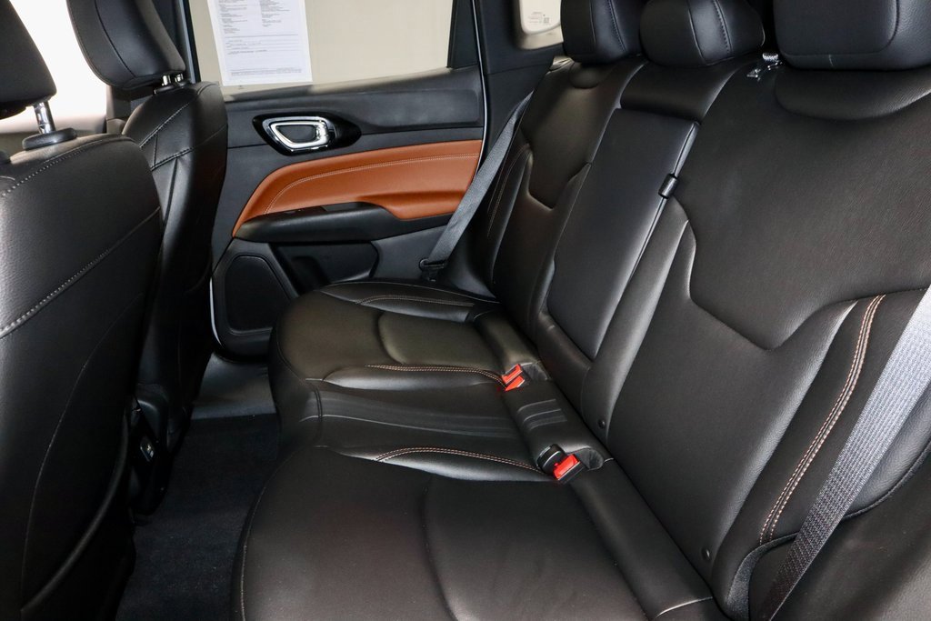 Used 2024 Jeep Compass Limited image 22