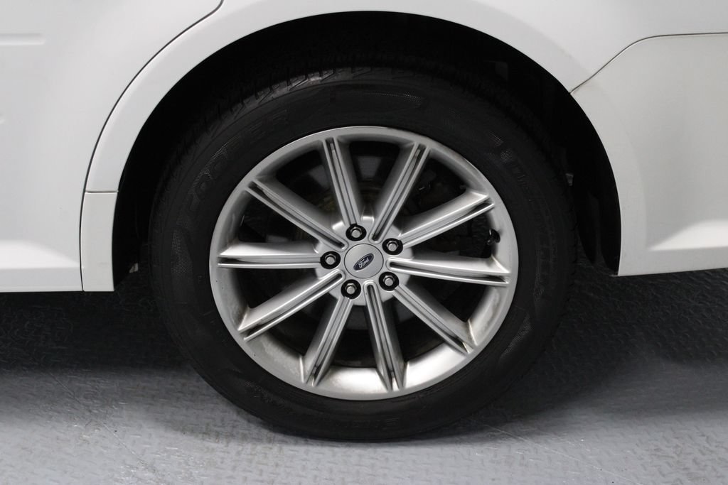 Certified 2019 Ford Flex Limited FWD image 16