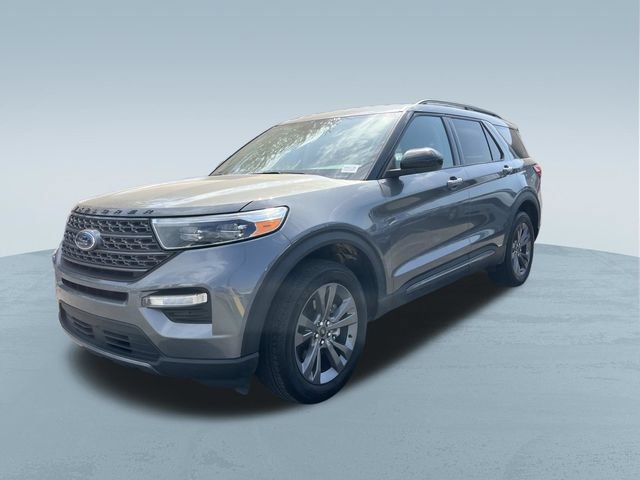 Certified 2024 Ford Explorer XLT w/ Equipment Group 202A AWD/4WD image 11