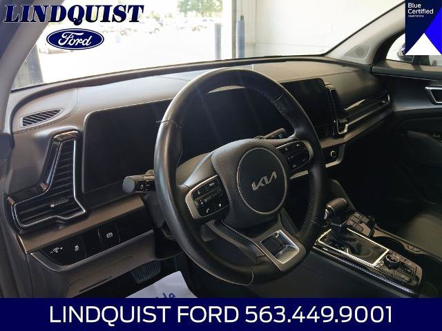 Used 2023 Kia Sportage EX FWD image 11