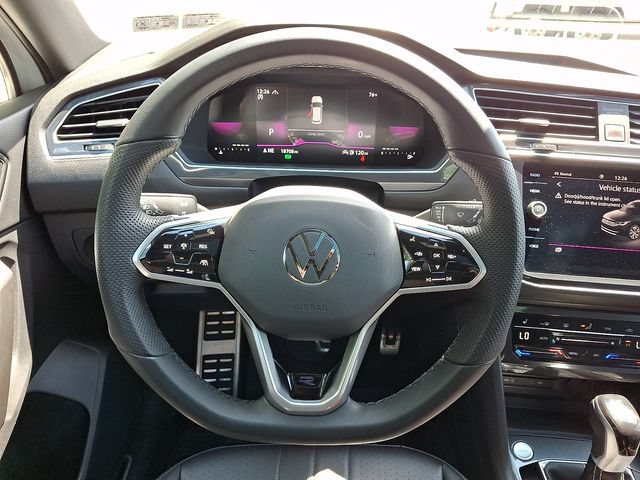 Used 2023 Volkswagen Tiguan SE R-Line AWD/4WD image 21