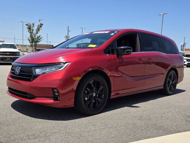 Used 2024 Honda Odyssey Sport image 2