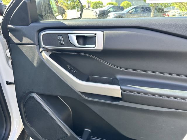 Certified 2023 Ford Explorer XLT w/ Equipment Group 202A image 38
