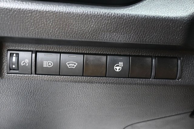 Used 2025 Toyota RAV4 XLE w/ Weather Package AWD/4WD image 22