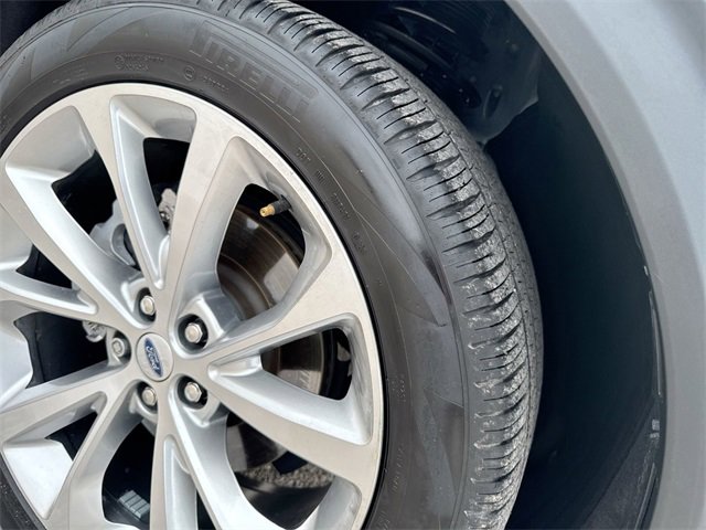 Certified 2023 Ford Explorer Platinum w/ Technology Package image 39