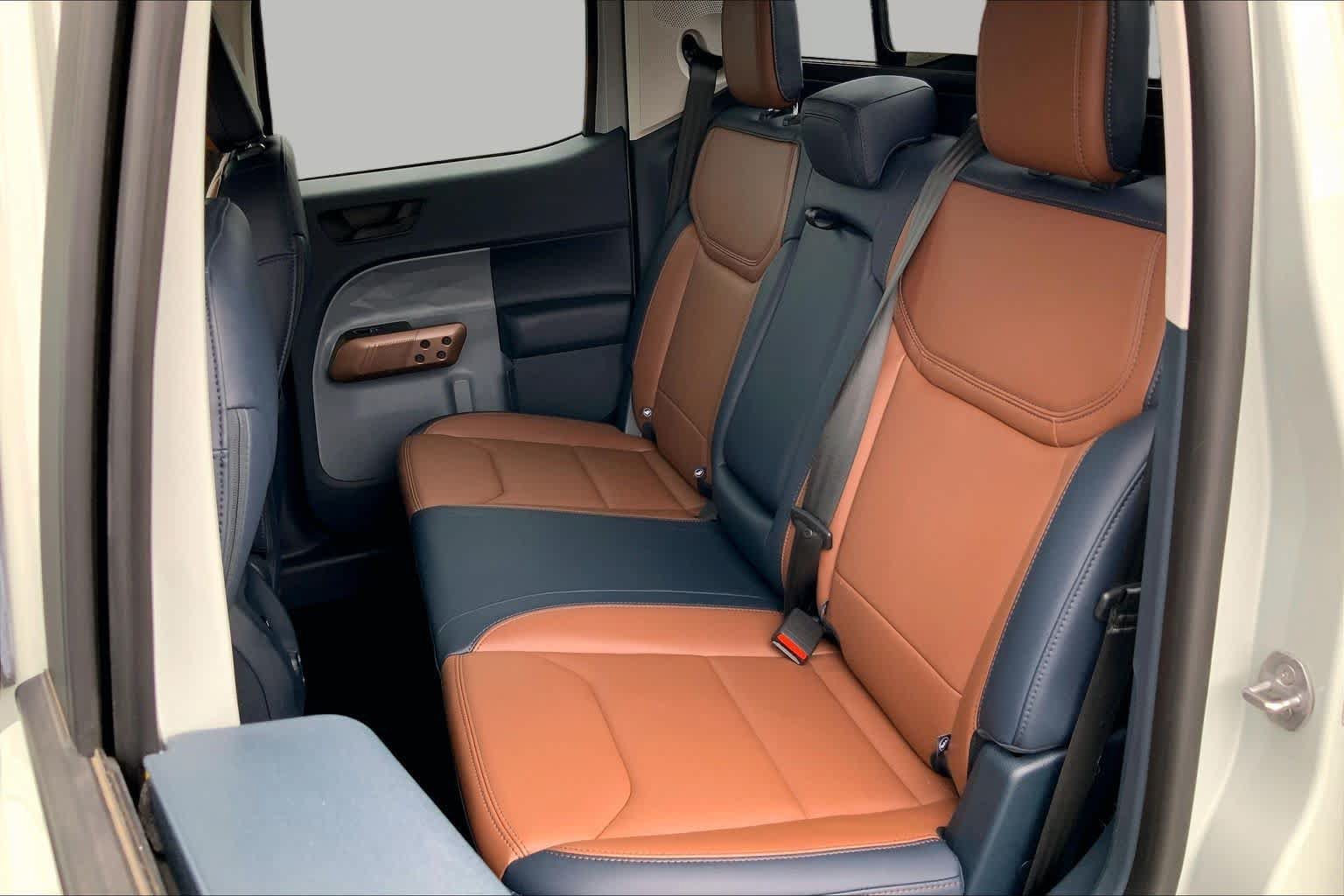 Certified 2023 Ford Maverick Lariat FWD image 19