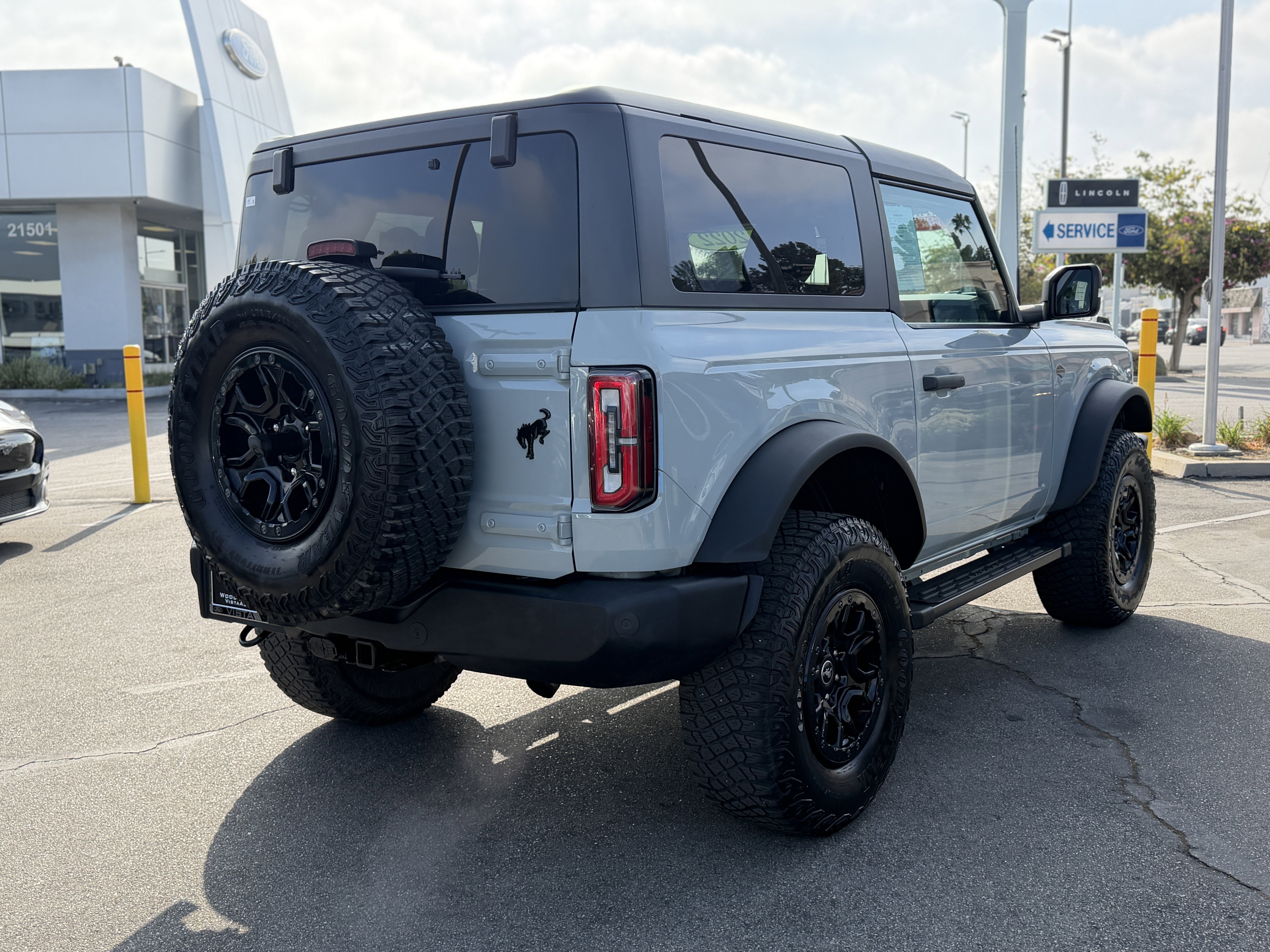 Certified 2022 Ford Bronco Wildtrak AWD/4WD image 7