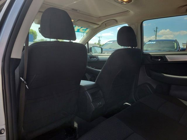 Used 2019 Subaru Outback 2.5i Premium AWD/4WD image 15