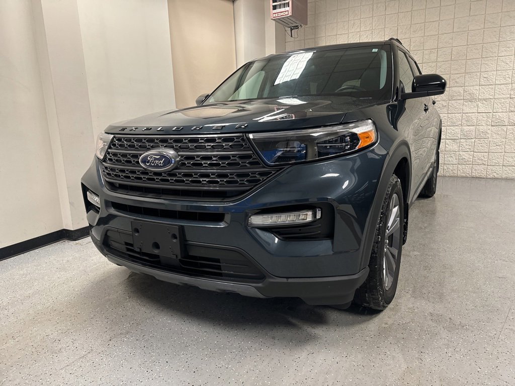 Certified 2023 Ford Explorer XLT w/ Equipment Group 202A image 13