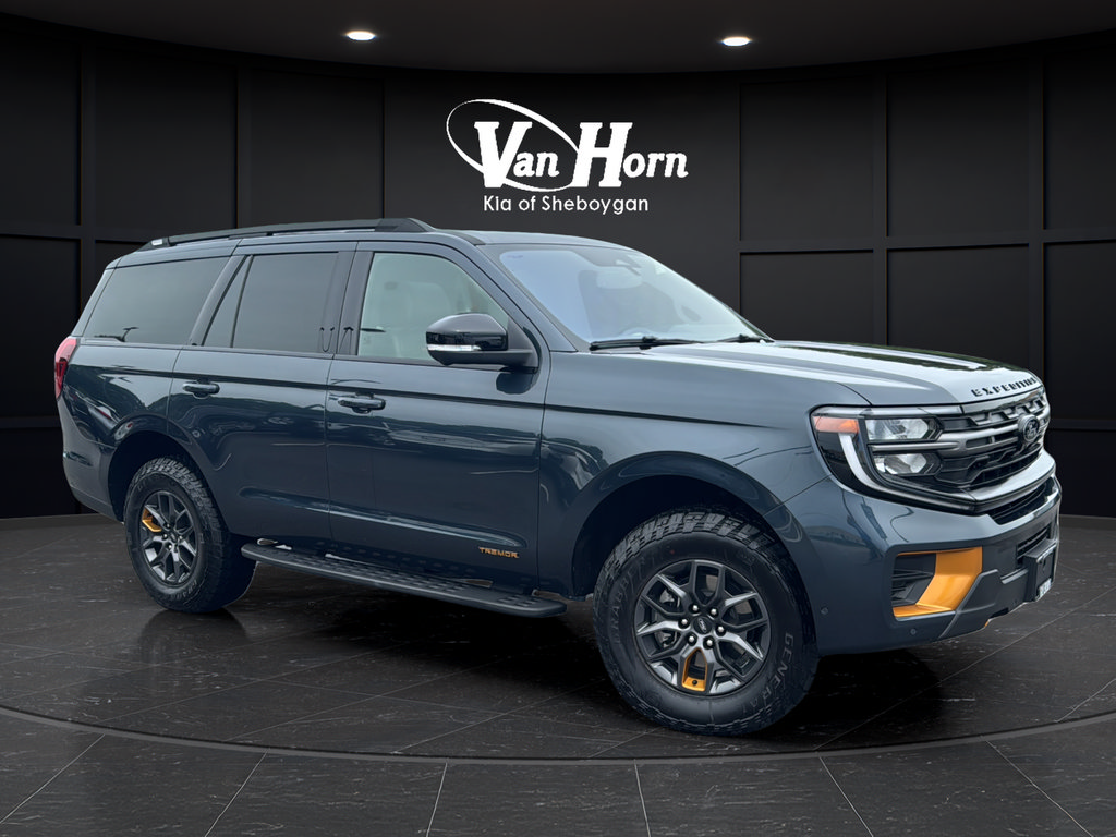Certified 2025 Ford Expedition Tremor AWD/4WD image 1