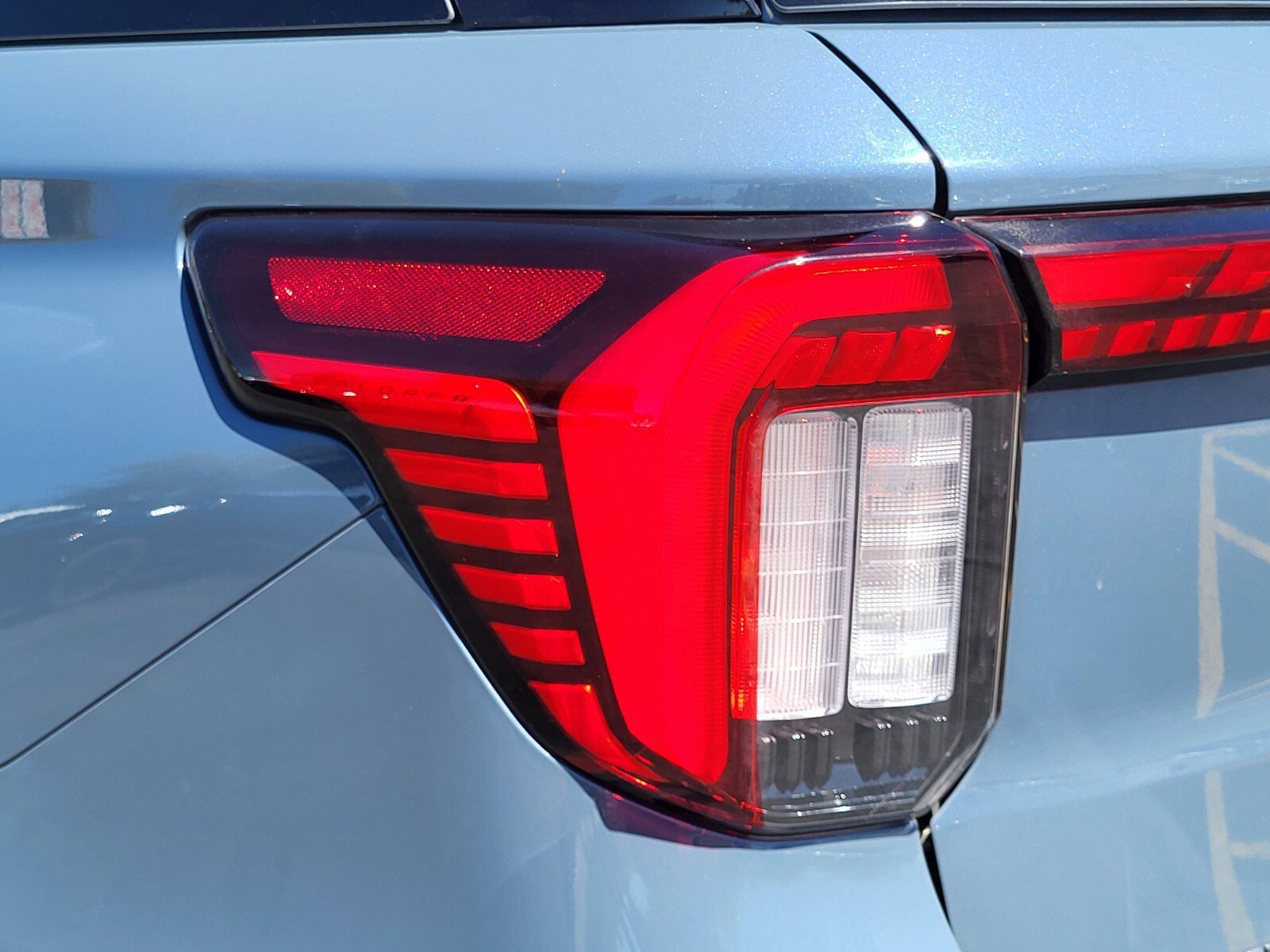 Certified 2025 Ford Explorer Active image 10