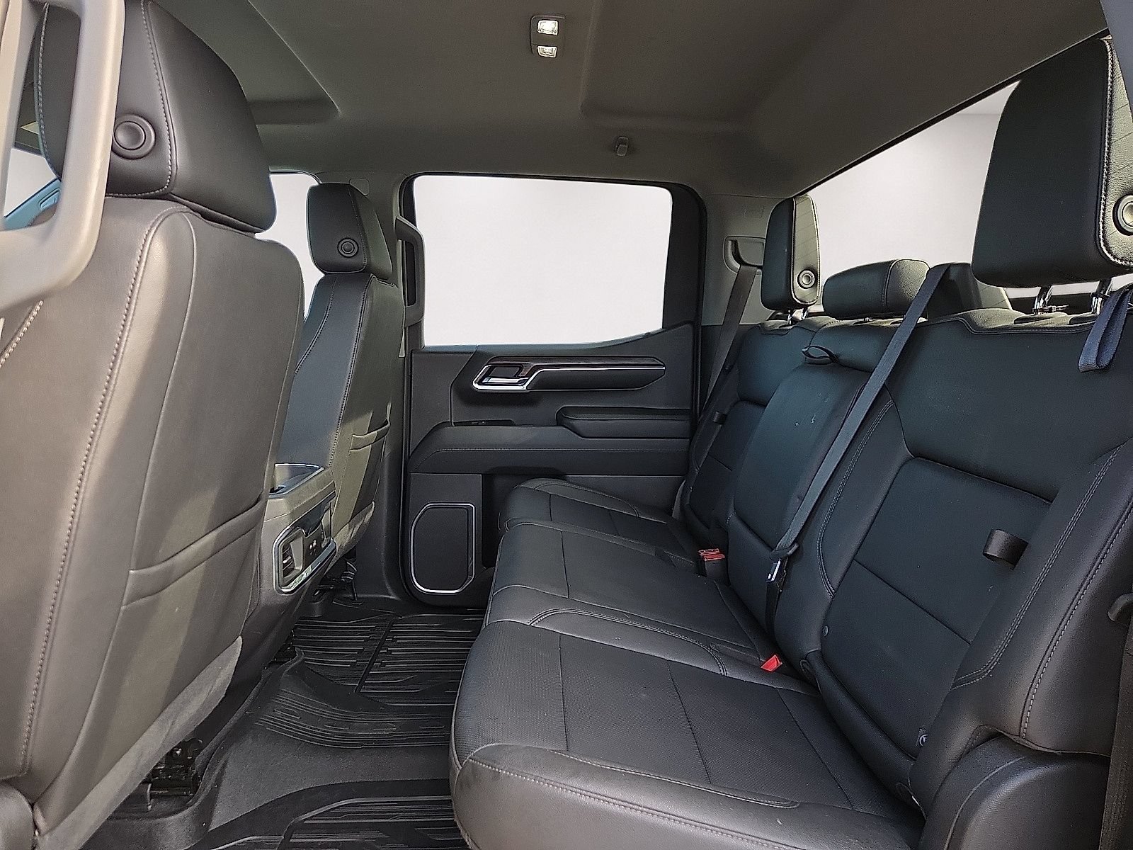 Used 2022 GMC Sierra 1500 SLT w/ SLT Convenience Package AWD/4WD image 10