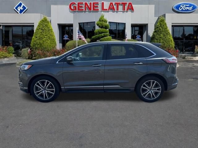 Certified 2019 Ford Edge Titanium w/ Equipment Group 301A AWD/4WD image 3