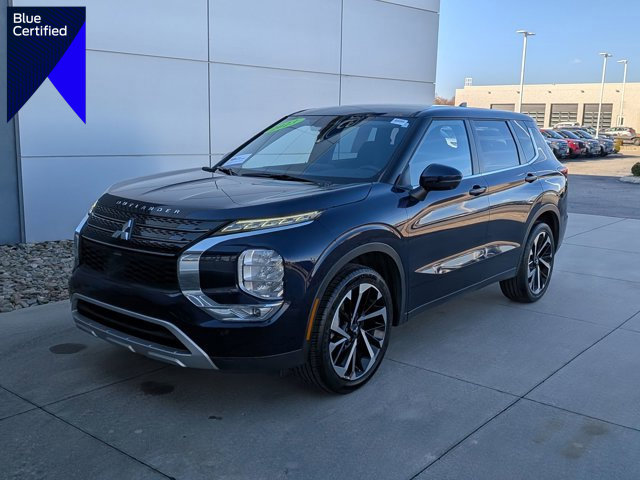 Used 2023 Mitsubishi Outlander SE