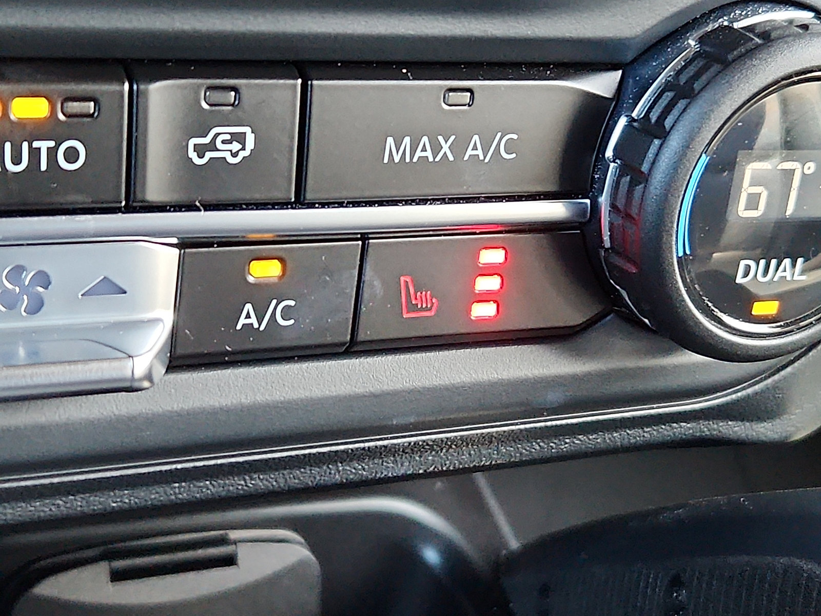 Certified 2025 Ford Bronco Outer Banks w/ Sasquatch Package AWD/4WD image 23