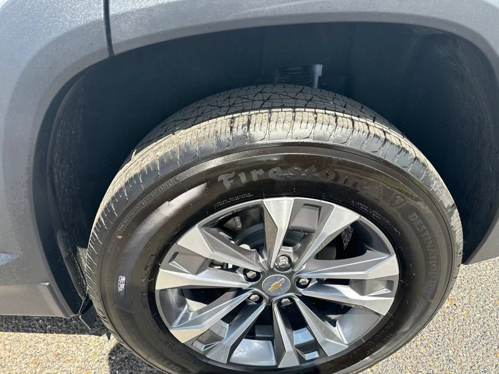 Used 2026 Chevrolet Equinox LT w/ LPO, Floor Liner Package FWD image 10