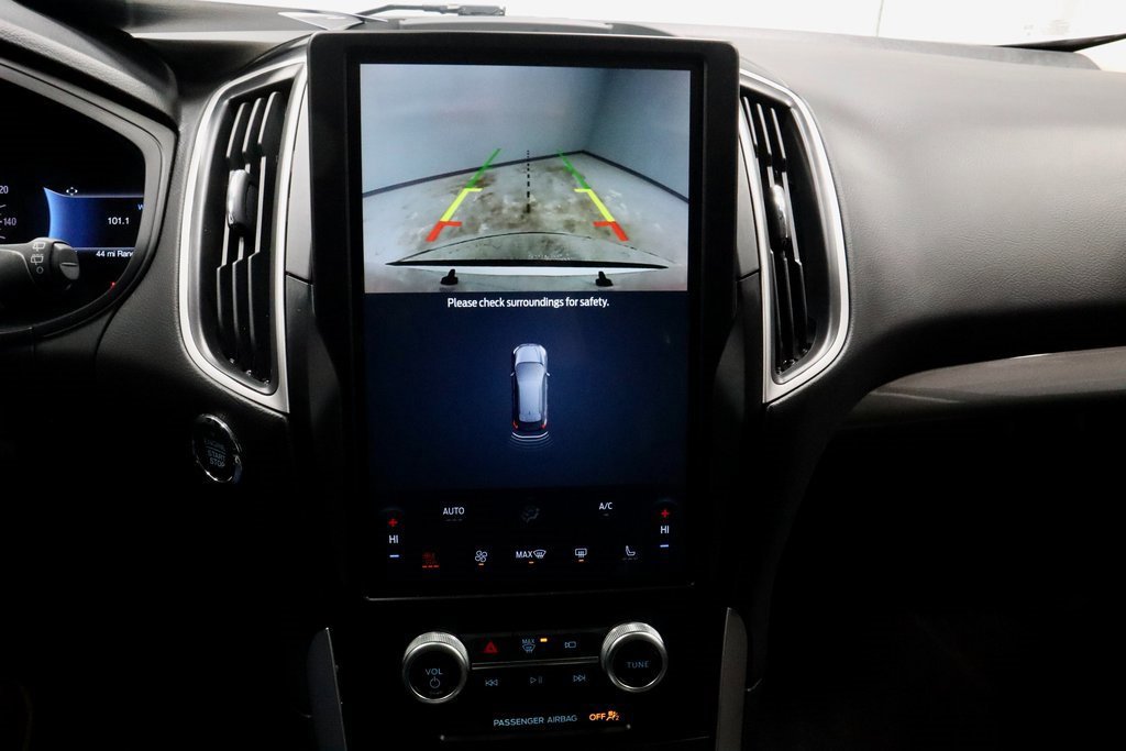 Certified 2024 Ford Edge SEL w/ Convenience Package image 9