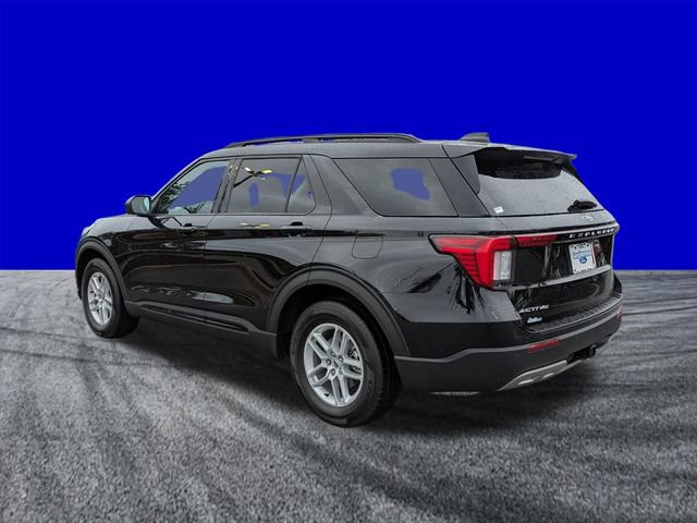 Certified 2026 Ford Explorer Active w/ Active Comfort Package RWD image 6