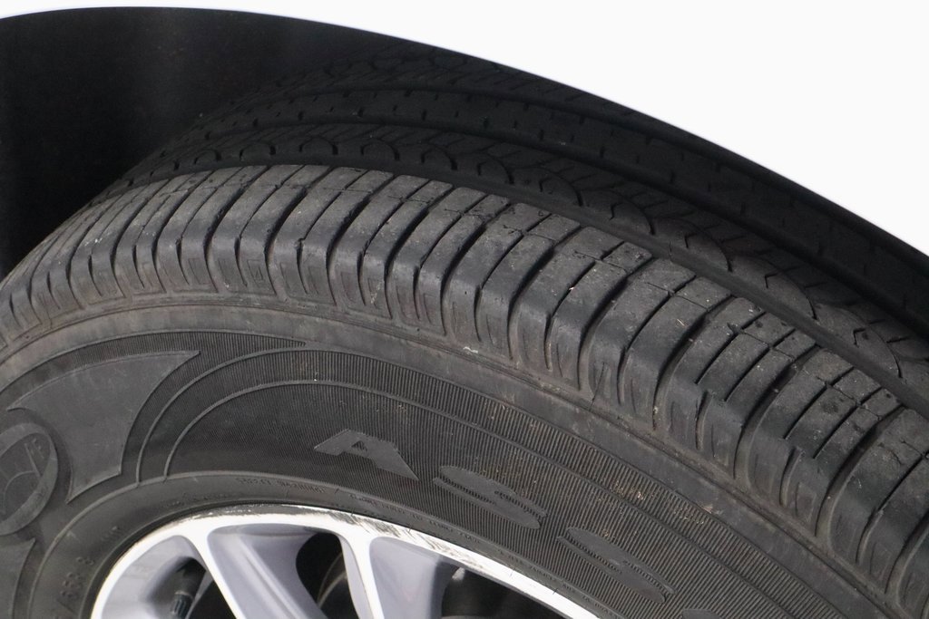 Used 2024 Buick Enclave Premium image 22