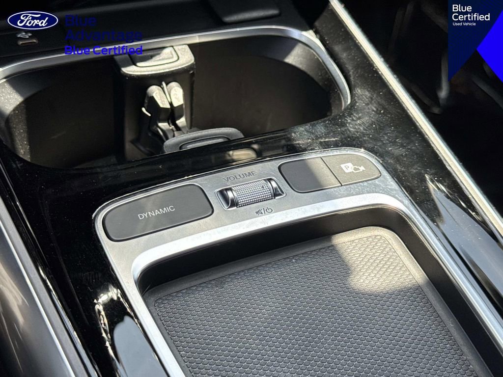 Used 2025 Mercedes-Benz GLA 250 image 27