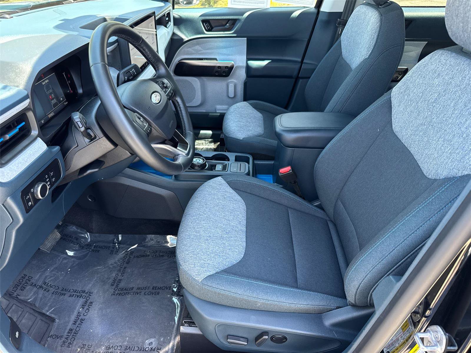 Certified 2025 Ford Maverick XLT w/ XLT Luxury Package FWD image 25