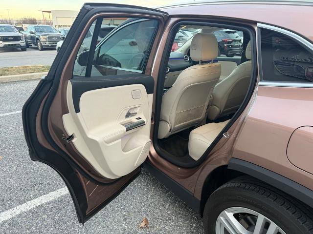 Used 2021 Mercedes-Benz GLA 250 4MATIC image 12