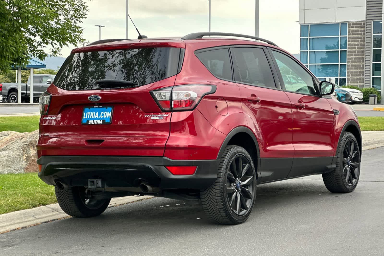 Certified 2017 Ford Escape Titanium AWD/4WD image 2