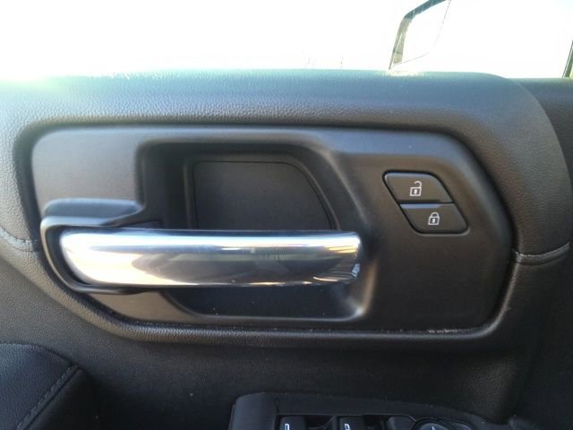 Used 2020 Chevrolet Silverado 1500 LT w/ All-Star Edition image 19