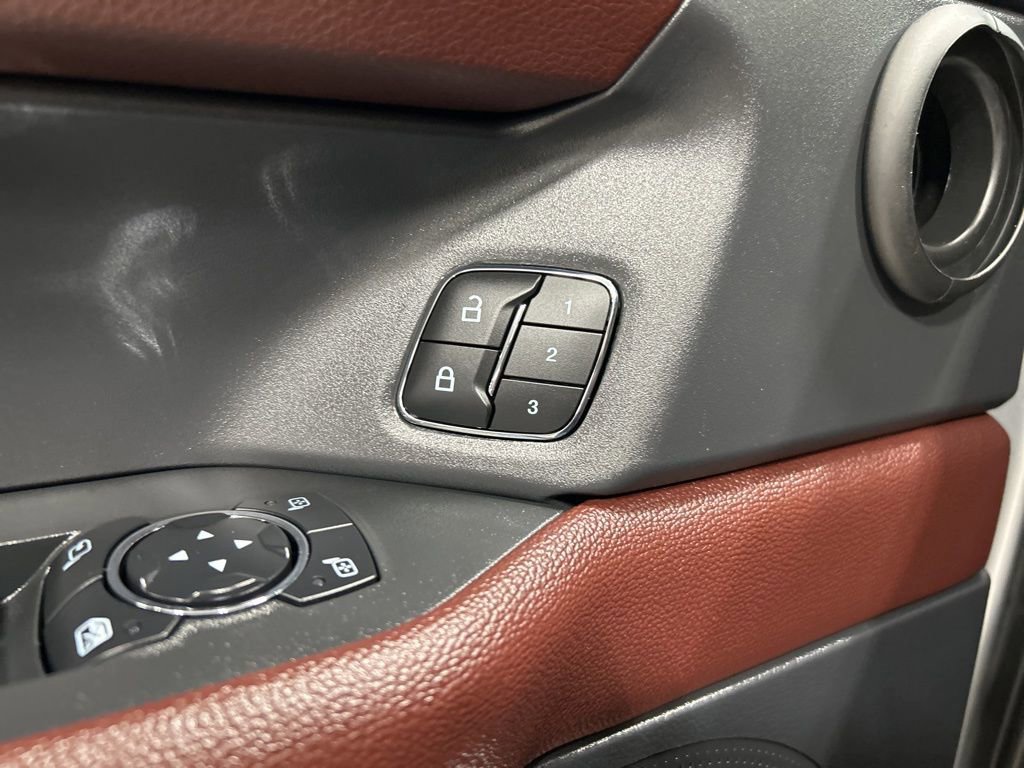 Certified 2024 Ford Expedition Limited image 16