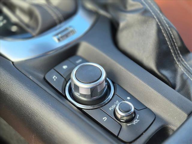 Used 2022 MAZDA MX-5 Miata Grand Touring w/ Weather Package RWD image 15