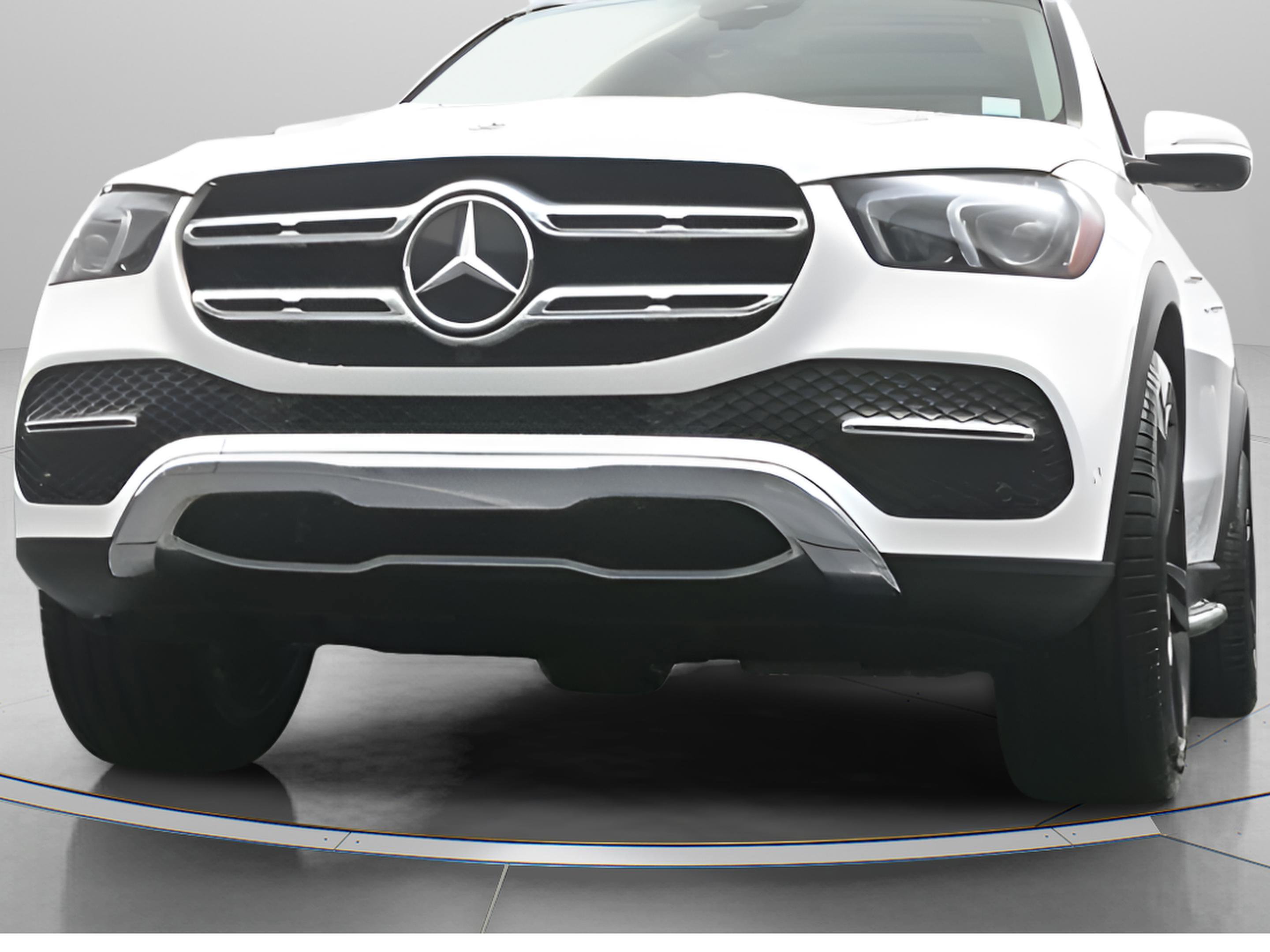 Used 2022 Mercedes-Benz GLE 350 4MATIC image 2