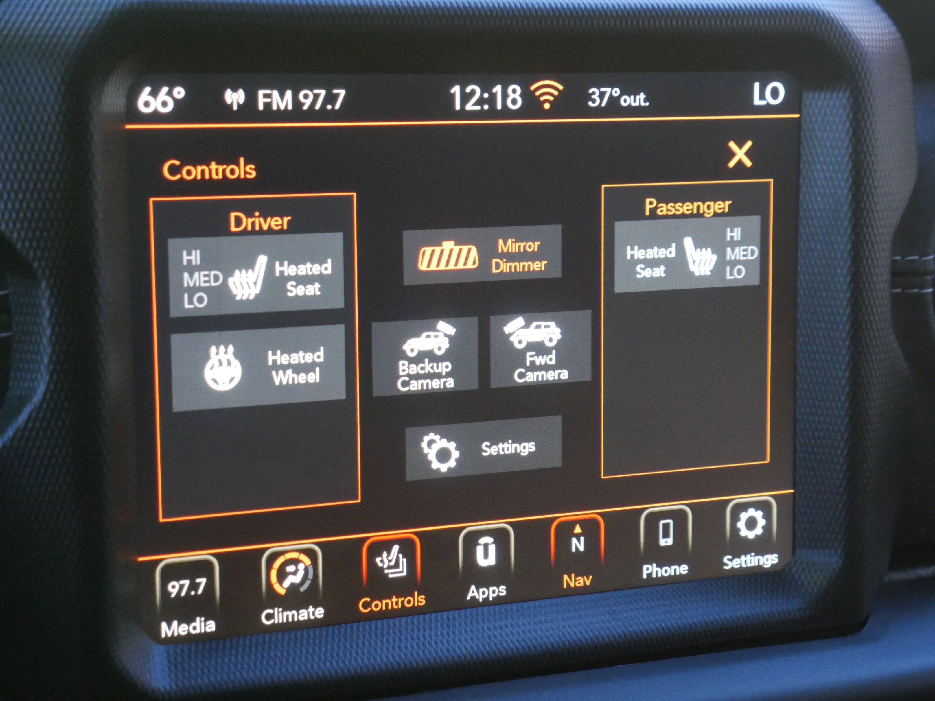 Used 2021 Jeep Wrangler Unlimited Rubicon w/ Steel Bumper Group image 18