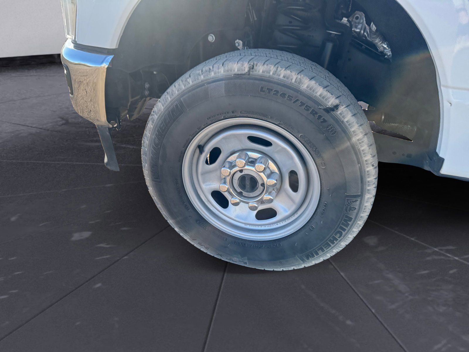 Certified 2024 Ford F250 XL w/ XL Chrome Package image 14