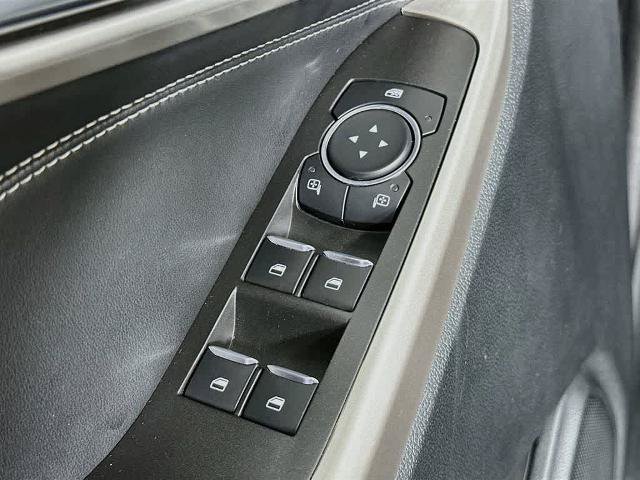 Certified 2024 Ford Explorer XLT RWD image 29