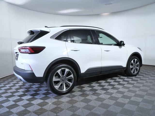 Certified 2024 Ford Escape Platinum AWD/4WD image 8