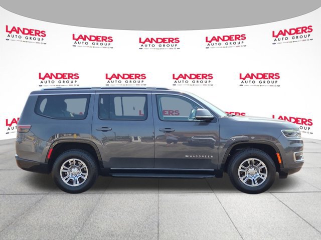 Used 2022 Jeep Wagoneer Series I AWD/4WD image 2