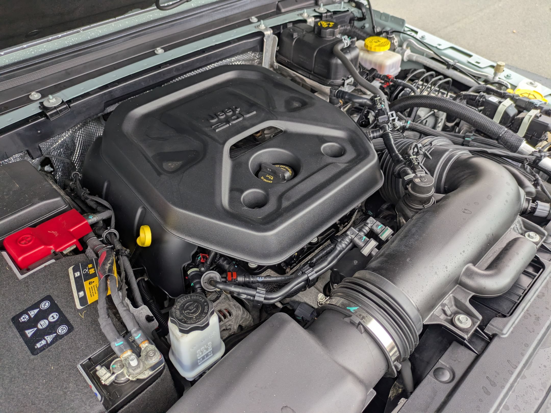 Used 2024 Jeep Wrangler Unlimited Sport AWD/4WD image 40