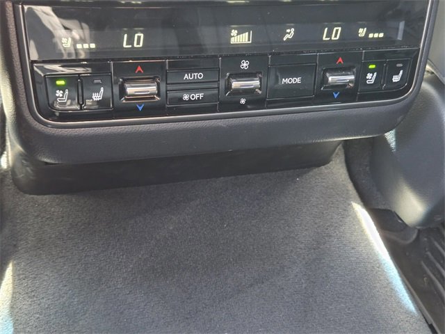 Used 2024 Lexus LX 600 4WD w/ Appearance Package image 14