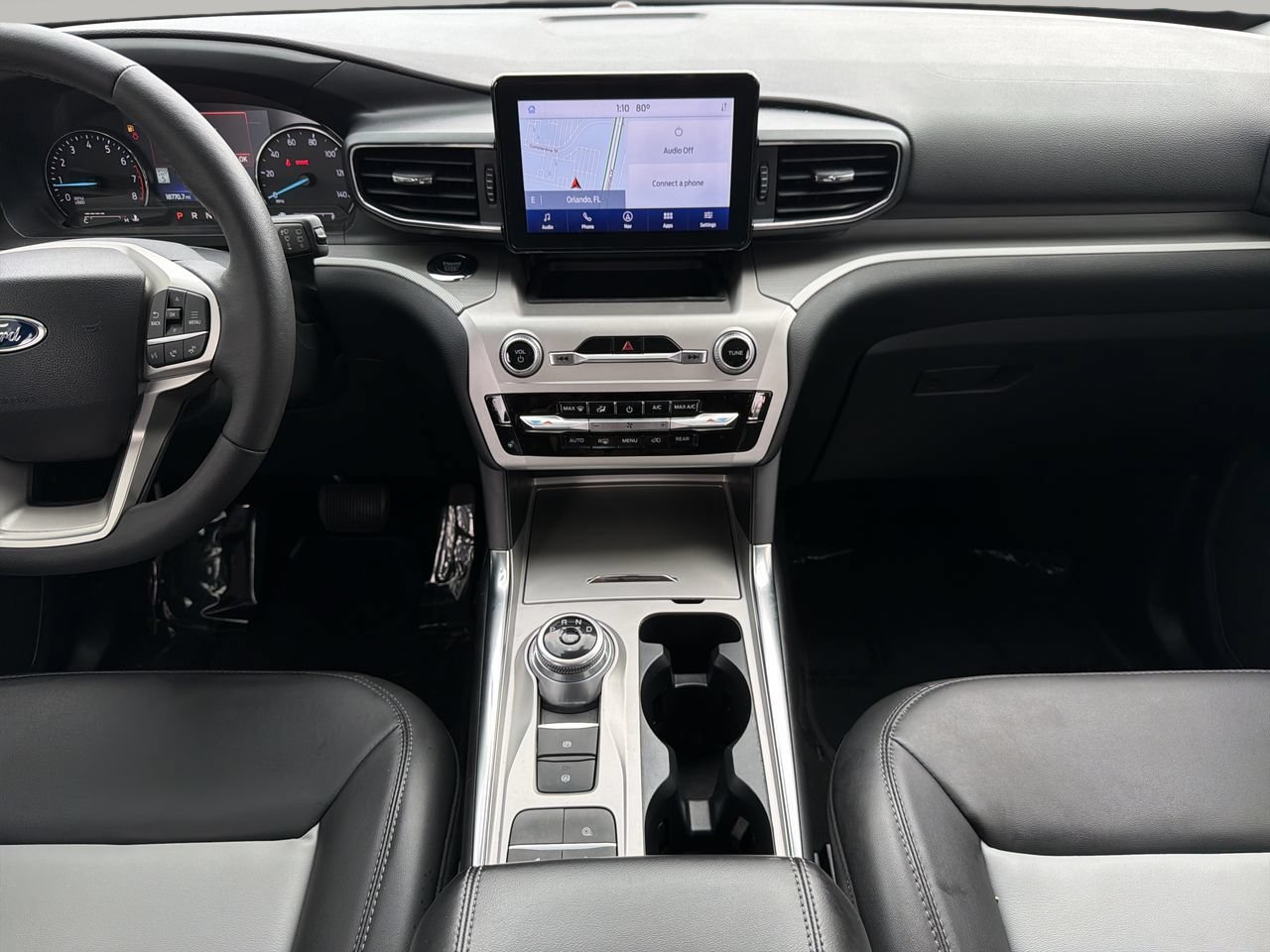 Certified 2022 Ford Explorer XLT w/ Equipment Group 202A RWD image 15