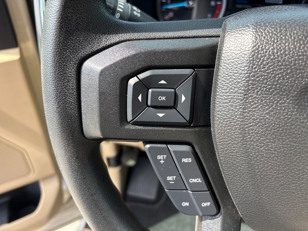 Certified 2018 Ford F250 XLT w/ XLT Value Package AWD/4WD image 17