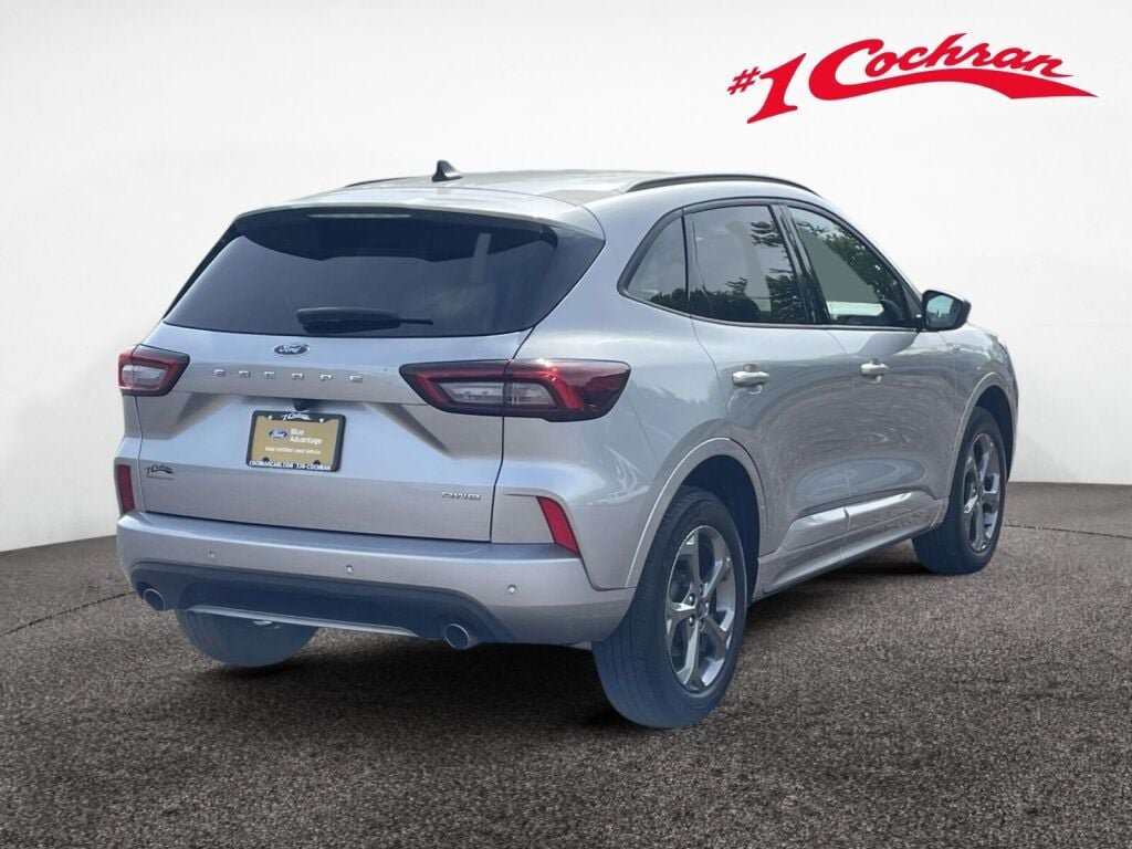 Certified 2024 Ford Escape ST-Line w/ Tech Pack #1 AWD/4WD image 8