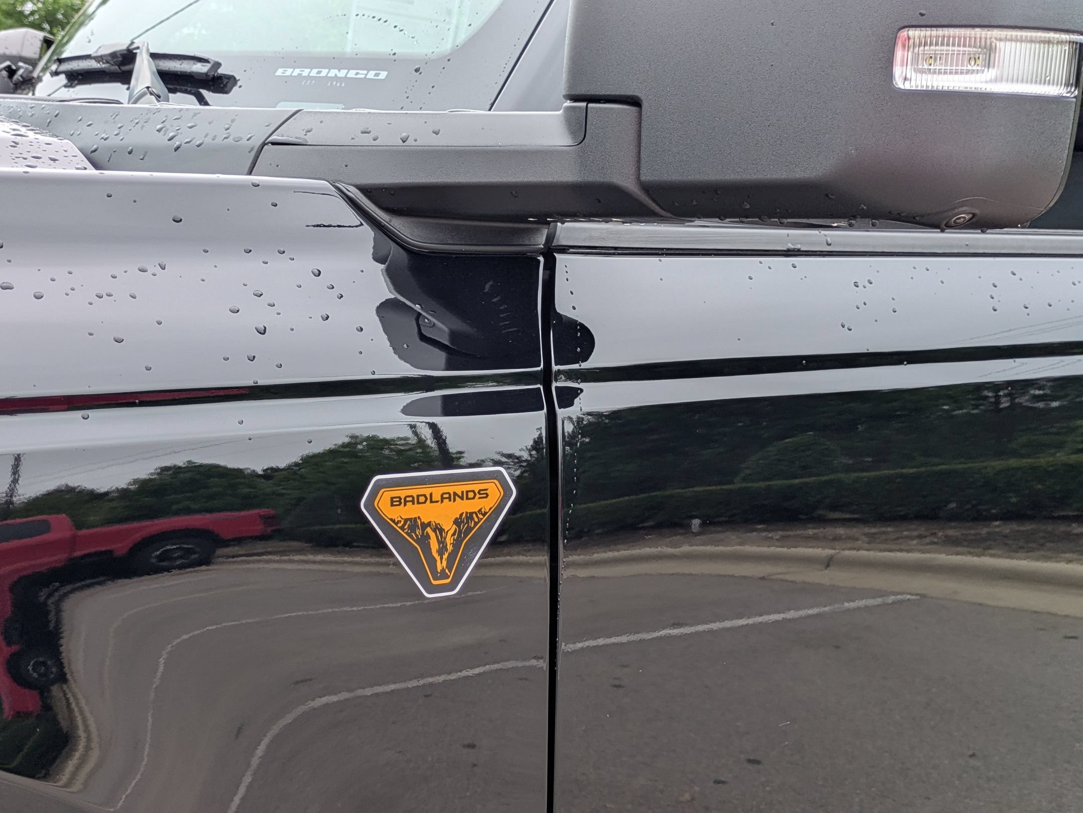 Certified 2024 Ford Bronco Badlands AWD/4WD image 12