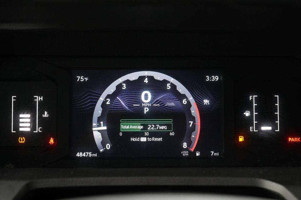 Used 2025 Toyota Tacoma SR5 AWD/4WD image 19