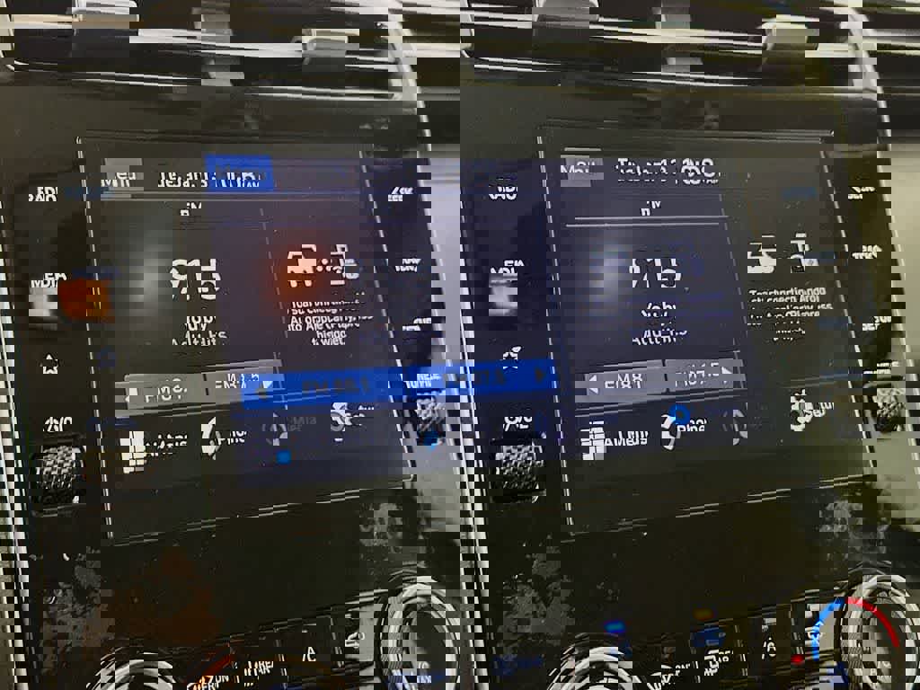 Used 2023 Hyundai Tucson SE image 19