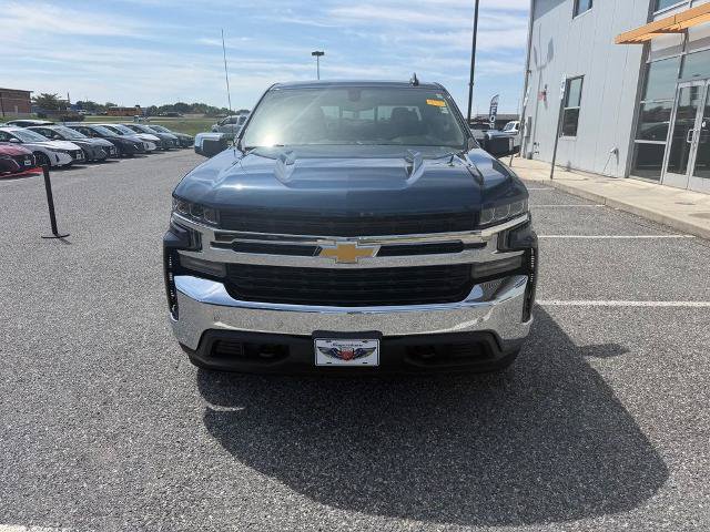 Used 2019 Chevrolet Silverado 1500 LT w/ All-Star Edition AWD/4WD image 3