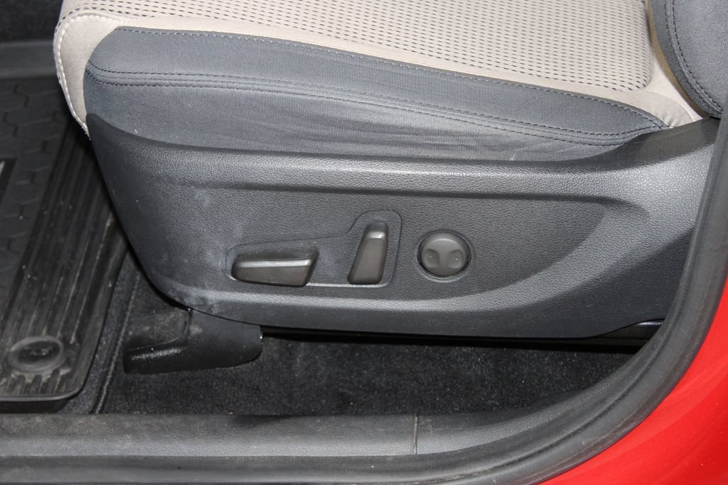 Used 2020 Hyundai Santa Fe SEL FWD image 19